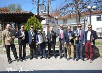 Τα τσουκάνια ξεσήκωσαν τον Κολινδρό Τα τσουκάνια ξεσήκωσαν τον Κολινδρό