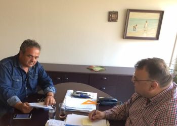 Συζητούν και προγραμματίζουν