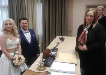 Παντρεύτηκε ο Δημήτρης Τσιμήτρης και η Ελένη Γιαϊζίδου