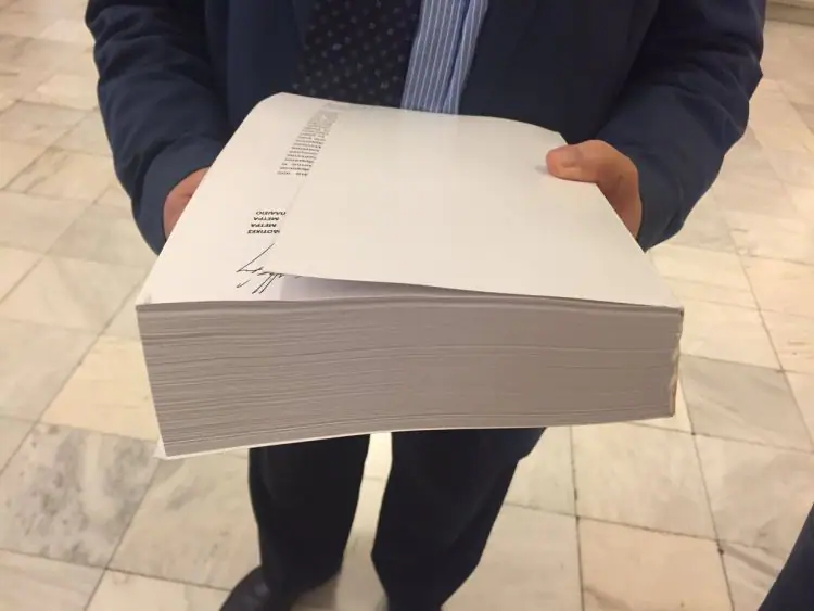 Μην ψάχνετε τους βουλευτές τις τελευταίες μέρες.. Μην ψάχνετε τους βουλευτές τις τελευταίες μέρες