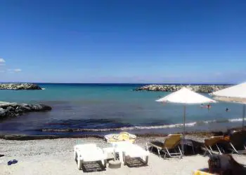 Επισκεφτείτε τον Πλαταμώνα.... hjkgjh