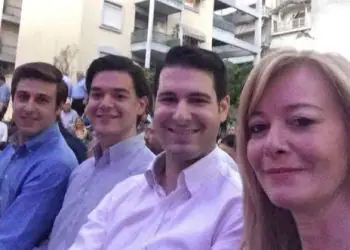 Η ιδιαίτερα του προέδρου της Ν.Δ Κυριάκου Μητσοτάκη sxolia_mpakogiannhs_2