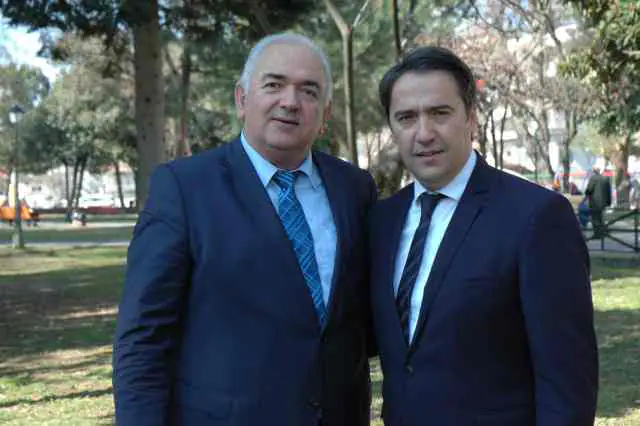 ΒΗΜΑ...τίζοντας: Ο Νίκος Παπαζιώγας ετοιμάζεται να αγωνιστεί ξανά ως δημοτικός σύμβουλος sxolio_papazioga