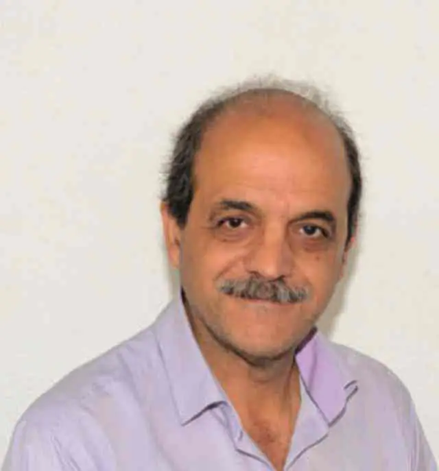 ΒΗΜΑ...τίζοντας: Ο Δημήτρης Παπαδόπουλος υποψήφιος δημοτικός σύμβουλος με τον Κώστα Κουκοδήμο sxolio_papdopoylos