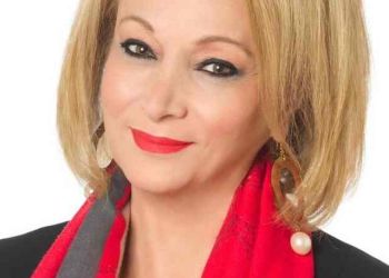 ΒΗΜΑ...τίζοντας: Η Αντιδήμαρχος Παρθένα (Πιπίτσα ) Μακρίδου εκ νέου υποψήφια δημοτική σύμβουλος με τον συνδυασμό «Πολίτες σε δράση» και τον Σάββα Χιονίδη sxolio_pipitsa