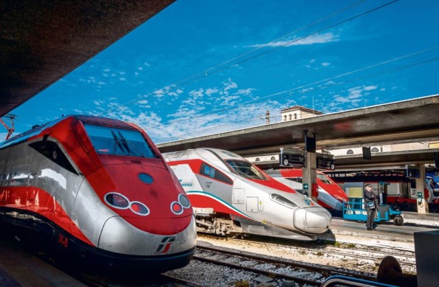 ΒΗΜΑ...τίζοντας: Νέα τρένα "ιδιαίτερα νέας τεχνολογίας" από τον ΟΣΕ ! sxolia_trena