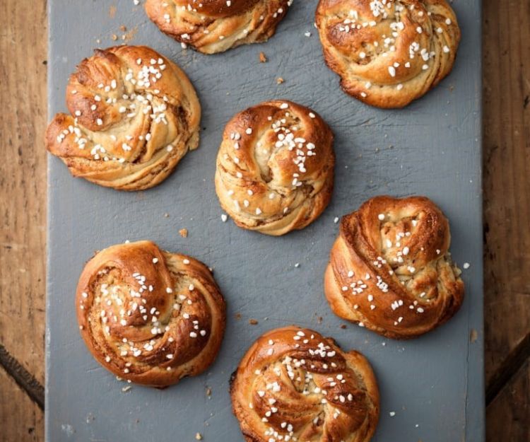 Φτιάξτε τα αυθεντικά ρολά κανέλας από την Σουηδία εύκολα και γρήγορα
