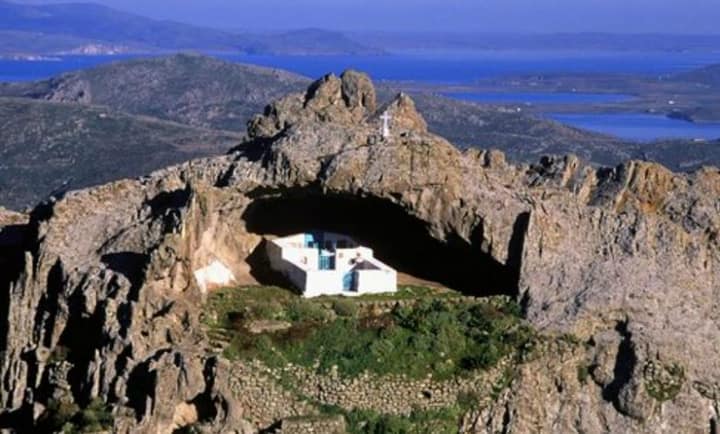 Παναγία Κακαβιώτισσα στη Λήμνο, μοναδική εκκλησία χωρίς σκεπή Αυτόματο προσχέδιο