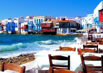 «Μπαράζ» ελέγχων στα ελληνικά νησιά