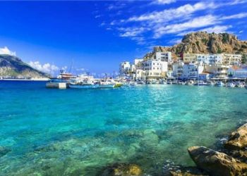 Μόνο ένας στους τρεις Έλληνες θα πάει διακοπές φέτος