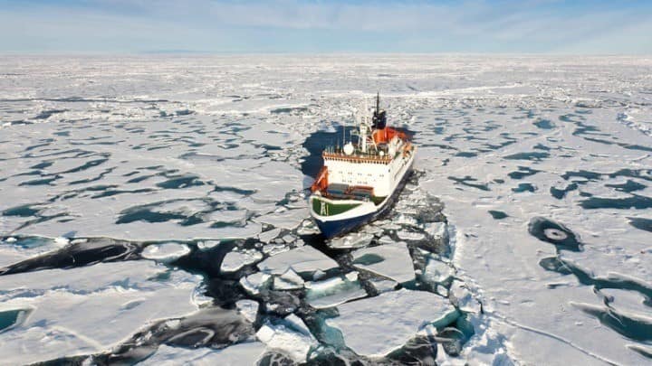 Οξύνεται ο ανταγωνισμός των μεγάλων δυνάμεων στην Αρκτική