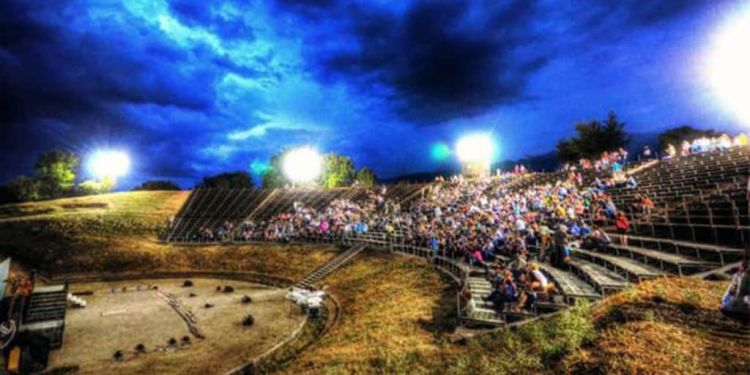 Το θέατρο του Δίου Το θέατρο του Δίου