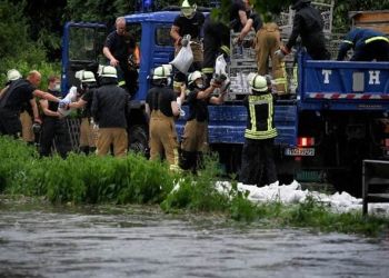 Εννέα νεκροί, περισσότεροι από 70 αγνοούμενοι από τις πλημμύρες στη Γερμανία