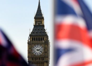 Η Βρετανία αποδεικνύει ότι η υπογραφή της στις διεθνείς συμφωνίες δεν έχει αξία