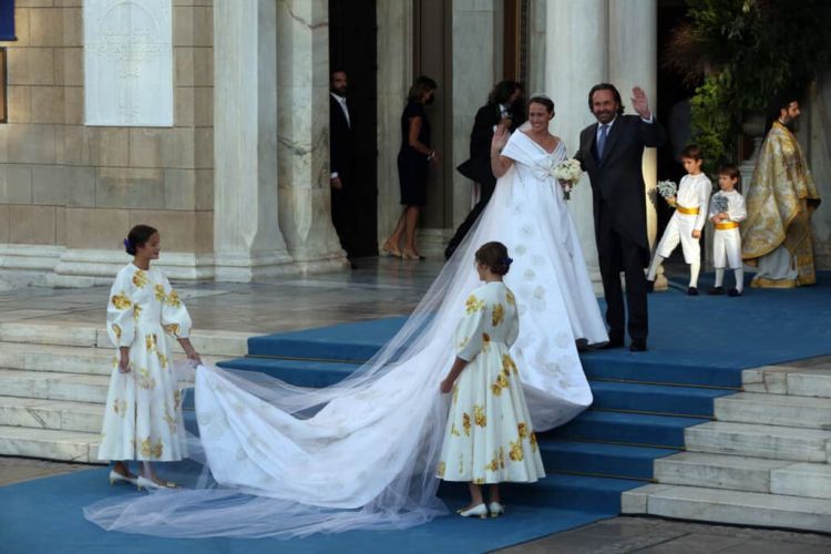 Βασιλικός Γάμος: Οι Κομψές Γαλαζοαίματες Που Μαγνήτισαν Τα Βλέμματα