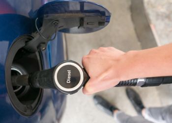Diesel: Οι Ευρωπαίοι λένε «όχι» στο άλλοτε αγαπημένο τους καύσιμο
