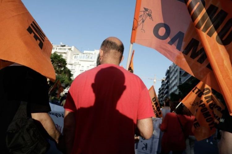 Η ΟΛΜΕ σταματά την απεργία αποχή για την αξιολόγηση