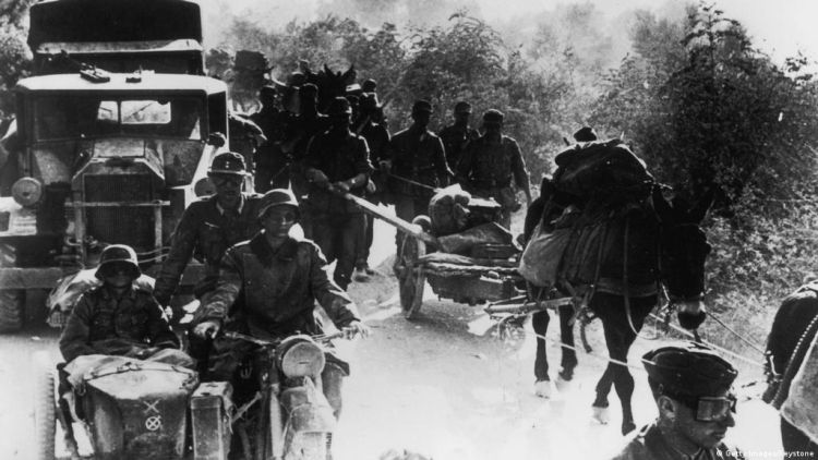 Οι Γερμανοί – ναζί κατακτητές εκθέτουν τους συνεργάτες τους στην Πιερία (ΦΕΒΡΟΥΑΡΙΟΣ 1944)