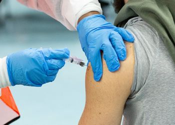 Εμβολιασμοί σε οικισμούς του δήμου Πύδνας Κολινδρού