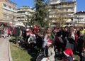 Δήμος Κατερίνης: Το «Δέντρο Των Ευχών» Στόλισαν Τα Παιδιά Των Δημοτικών Σχολείων