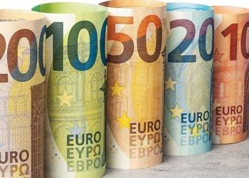 Το χαρτονόμισμα του ευρώ επανασχεδιάζεται