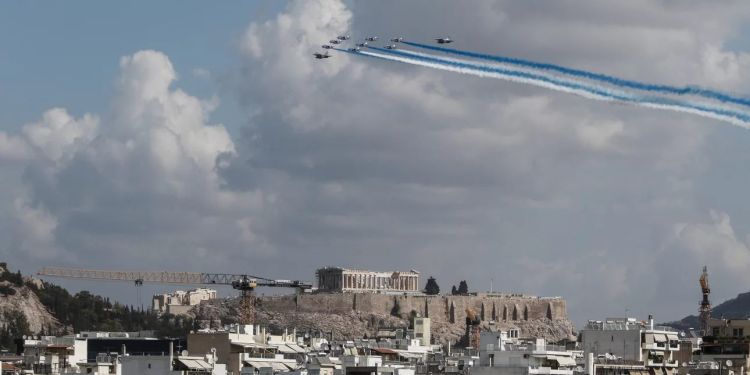 H άφιξη των Rafale – Διέλευση πάνω από την Ακρόπολη, η υποδοχή με την είσοδό τους στο ελληνικό Fir
