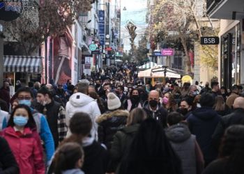 Ίσως και 100.000 ο πραγματικός αριθμός των κρουσμάτων – Πολύ μεταδοτική η Όμικρον