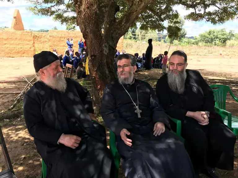 Ο Γιάννης Ρίτσος και τα πλατάνια του Αγίου Διονυσίου εν Ολύμπω… Ο Γιάννης Ρίτσος και τα πλατάνια του Αγίου Διονυσίου εν Ολύμπω…