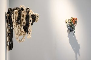 Πρώτες φωτογραφίες από τις δύο περιοδικές εκθέσεις που άνοιξαν σήμερα στην Τεχνόπολη Δήμου Αθηναίων