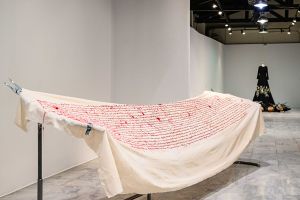 Πρώτες φωτογραφίες από τις δύο περιοδικές εκθέσεις που άνοιξαν σήμερα στην Τεχνόπολη Δήμου Αθηναίων