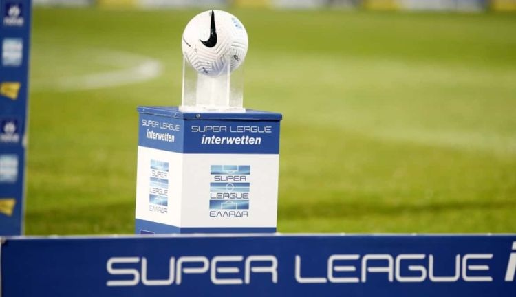 Super League: Αναβλήθηκαν δύο αγώνες λόγω κρουσμάτων