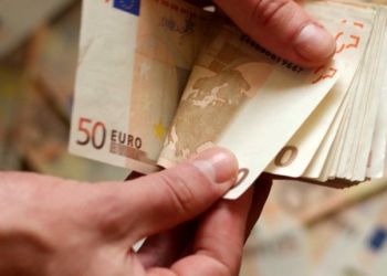Επίδομα Σε Ευάλωτους: Ποιοι Θα Πάρουν Πριν Το Πάσχα Έως 300 Ευρώ – Όλα Όσα Σχεδιάζονται
