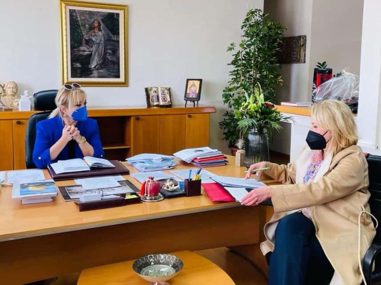 Εθιμοτυπική επίσκεψη της Ρένας Δούρου, στην Περιφερειακή Ενότητα Πιερίας