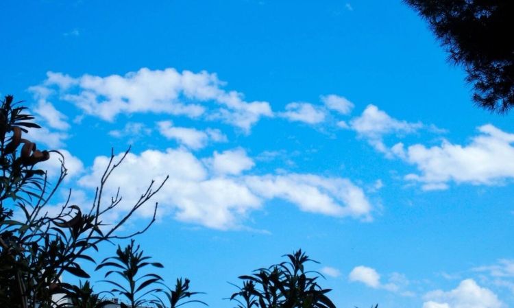 Καιρός σήμερα: Αίθριος καιρός – Άνοδος της θερμοκρασίας