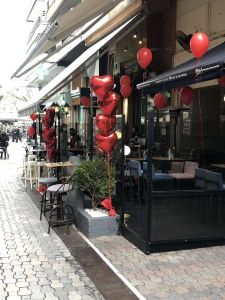 Κατερίνη: Ο Άγιος Βαλεντίνος δίνει χρώμα στην πόλη και αλλάζει  την αισθητική της 