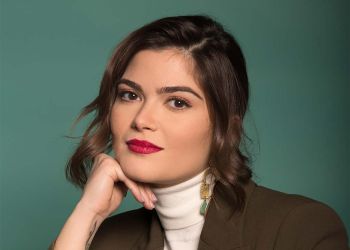 Μαρία Κουτσουρλή – Ζωντανά απ’το σαλόνι