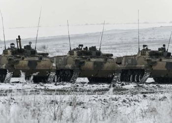 Μια ανάσα από την πολεμική σύγκρουση: Οι στόχοι και οι επιδιώξεις της Ρωσίας στην Ουκρανία – Πώς θα απαντήσει η Δύση