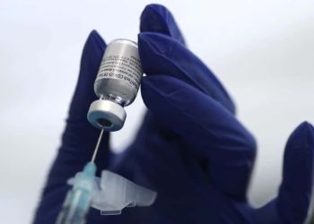 New York Times: Θρίαμβος ή πλήρης αποτυχία; – Οι μαύρες τρύπες της παγκόσμιας εμβολιαστικής εκστρατείας