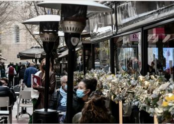 Παράταση στα μέτρα – Όχι καρναβάλι τις Απόκριες, όχι όρθιοι σε εστίαση εισηγούνται οι ειδικοί