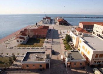 Σκληρό πόκερ μεταξύ ΗΠΑ – Κίνας στη Β. Ελλάδα