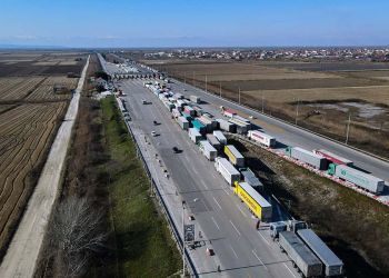 Απαγόρευση κυκλοφορίας φορτηγών άνω των 3,5 τόνων κατά την περίοδο εορτασμού της 25ης Μαρτίου