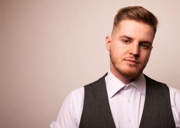 Γιάννης Καρατζάς: η φωνή που ξεχώρισε στο The Voice στην πιο ερωτική μπαλάντα!