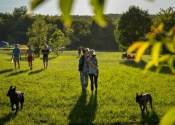 Διεθνής Ημέρα Ευτυχίας: Η Ελλάδα ανέβηκε στην 58η θέση του Παγκόσμιου Δείκτη Ευτυχίας 2022