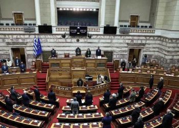 Ερώτηση έξι βουλευτών της ΝΔ για Τουλουπάκη – «κουκουλοφόρους»