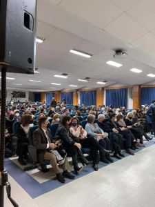 Η Θεώνη, η ημέρα της γυναίκας και τα διπλά γενέθλια.