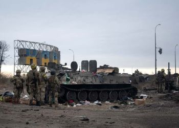 Η εισβολή του Πούτιν μετατρέπεται σε «πόλεμο φθοράς»