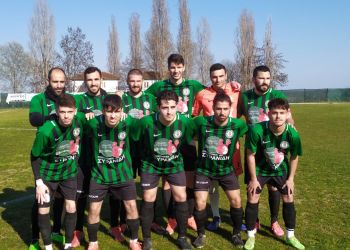 Κάκιστη εμφάνιση και οδυνηρή ήττα για το Δία που έχασε το τρένο της τετράδας