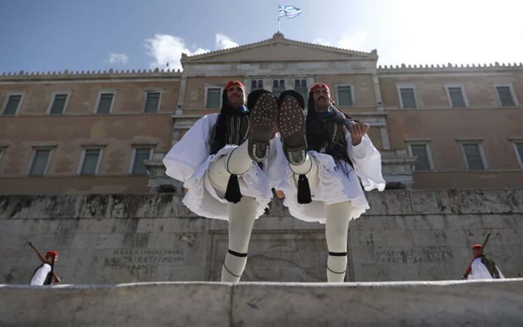 Καιρός Σήμερα: Αίθριος με άνοδο της θερμοκρασίας για την 25η Μαρτίου