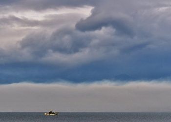 Καιρός Σήμερα: Αραιές συννεφιές με πιθανότητα τοπικών βροχών