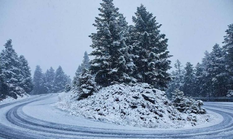 Καιρός Σήμερα: Κακοκαιρία με χιονόνερο και χιόνια στα ορεινά-ημιορεινά αλλά και σε πεδινές περιοχές Καιρός Σήμερα: Κακοκαιρία με χιονόνερο και χιόνια στα ορεινά ημιορεινά αλλά και σε πεδινές περιοχές